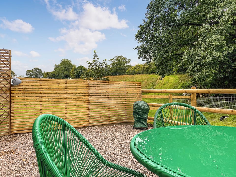 Sitting-out-area | Sun Valley-Tranquillity - Sun Valley, Stockton Brook, near Leek