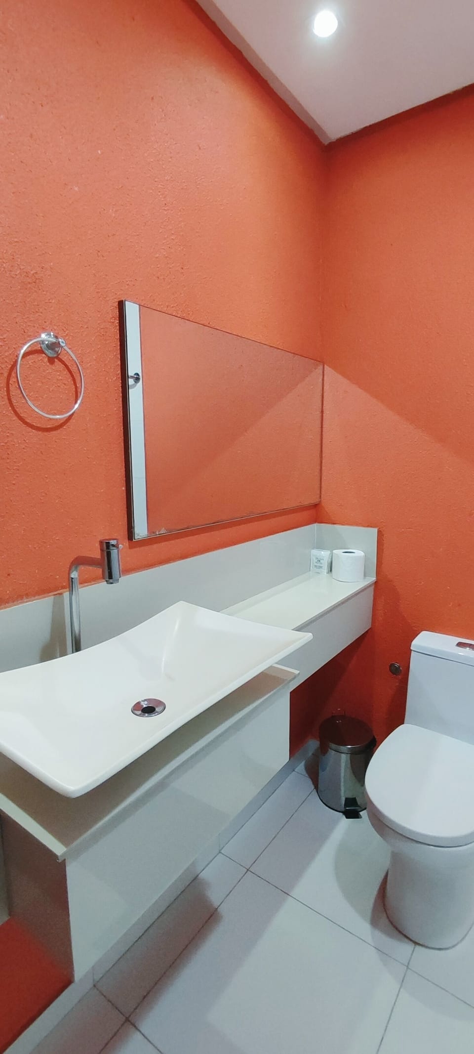 Traditional Triple Room | Bathroom