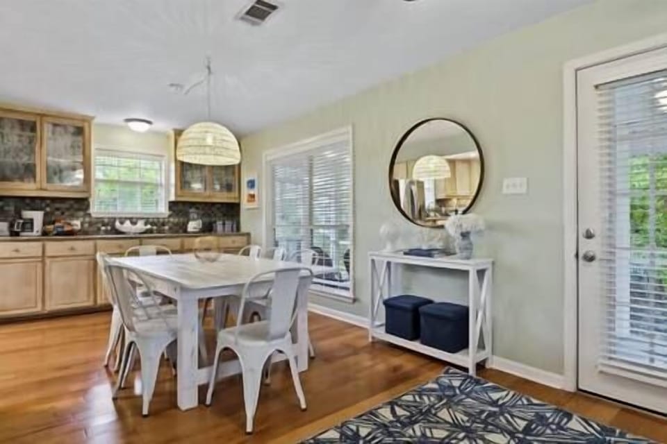 0730d4ba 455e 4e0e 9622 403ac7164a3a