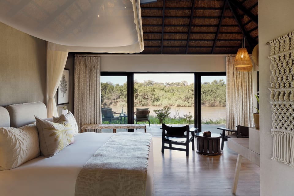 Luxury Room | Premium bedding, minibar, in-room safe, desk