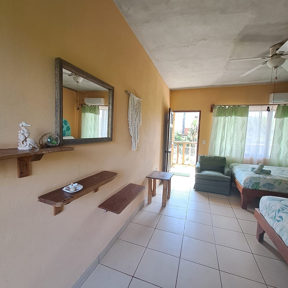 Standard Quadruple Room | Free WiFi, bed sheets
