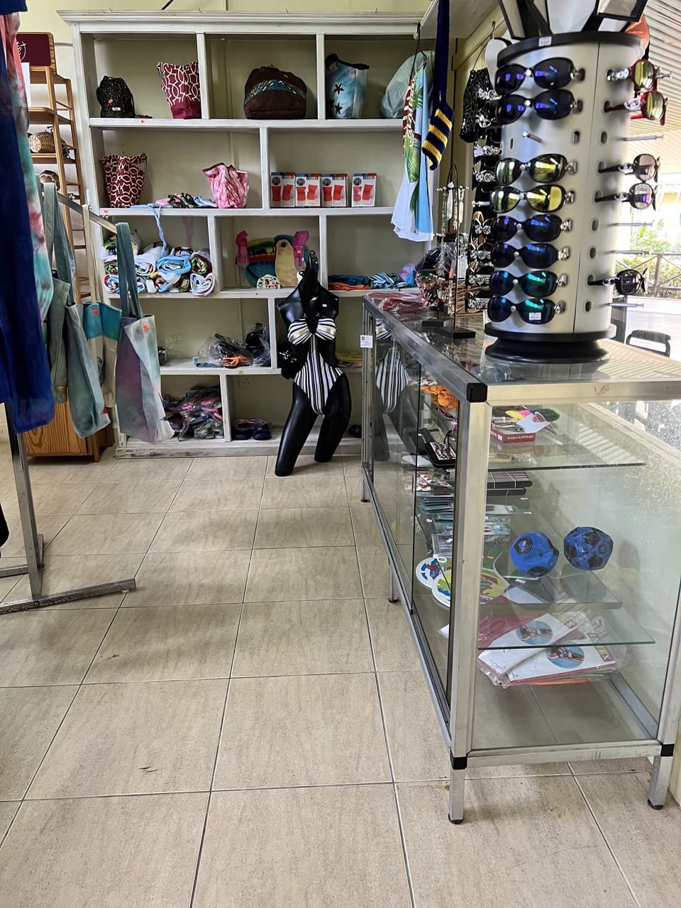 Shopping mall