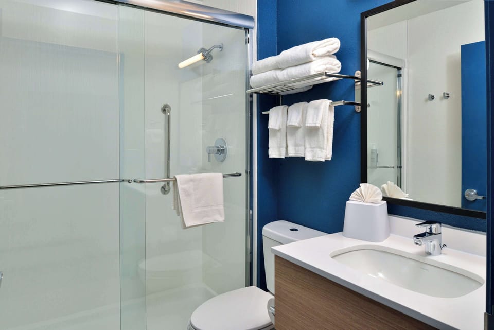 Bathroom shower