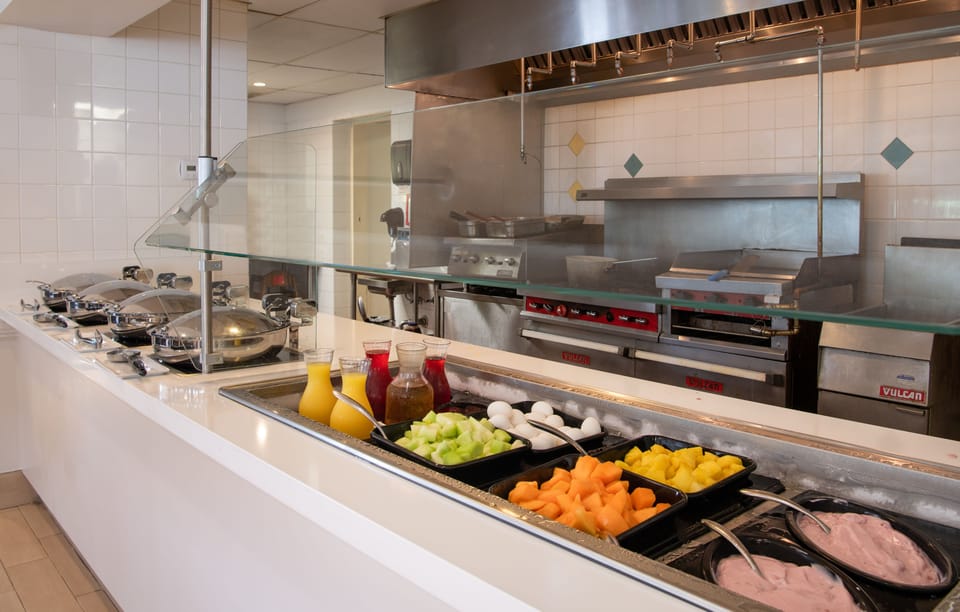 Daily cooked-to-order breakfast for a fee