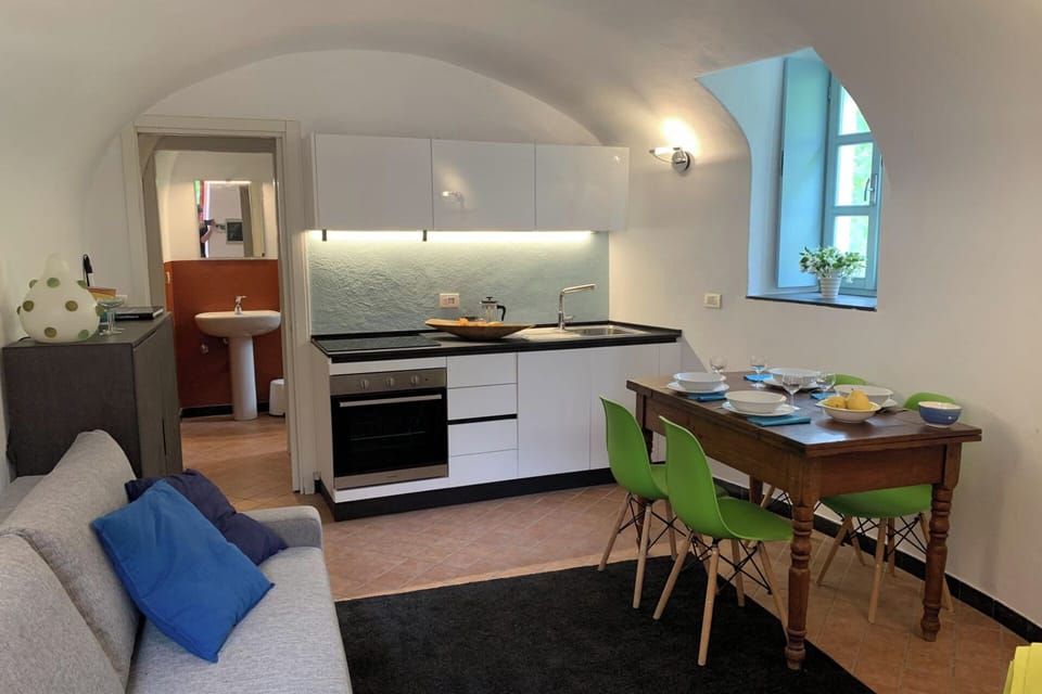 kitchen living room 