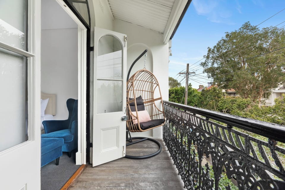 Second bedroom balcony