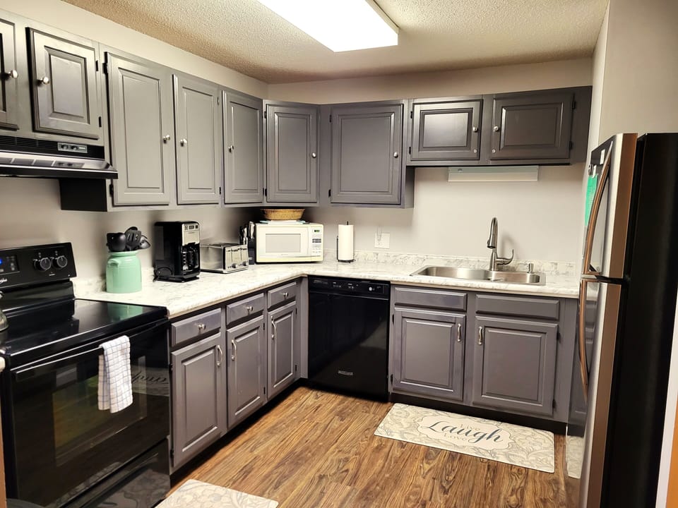 Kitchen entry