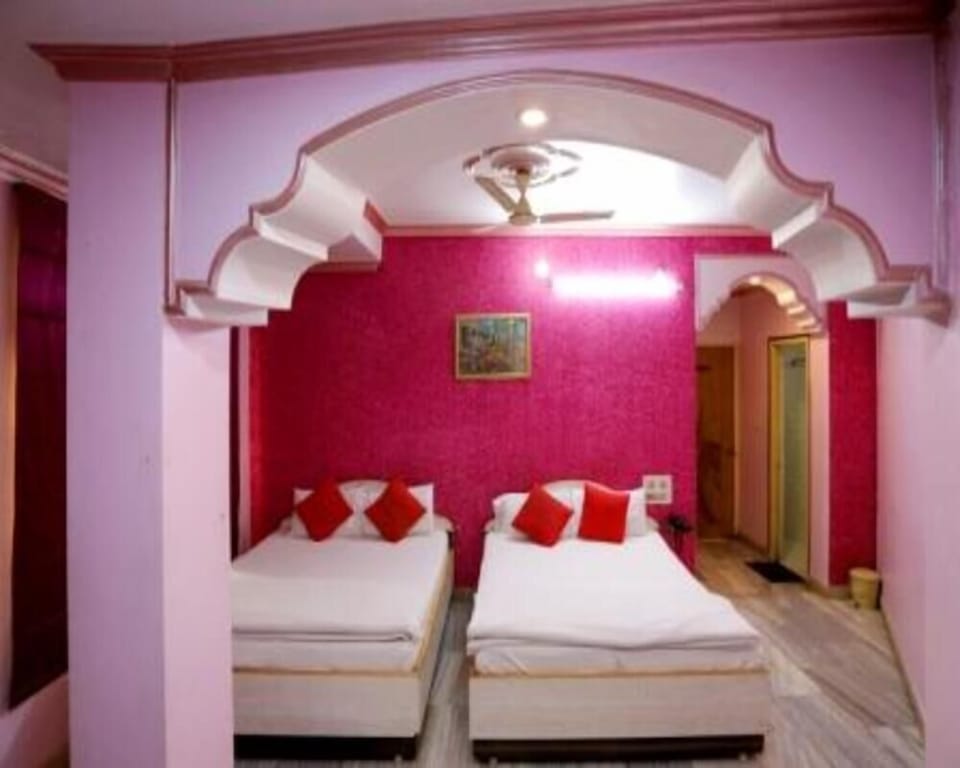 Family Quadruple Room | Free WiFi