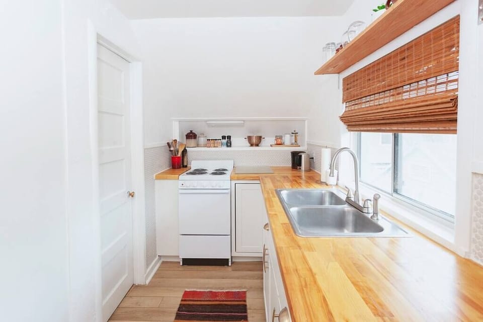 Lots of natural light in the kitchen