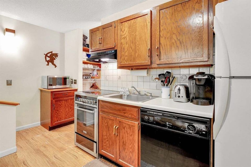 Kitchen area