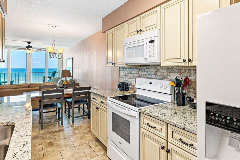 Kitchen1