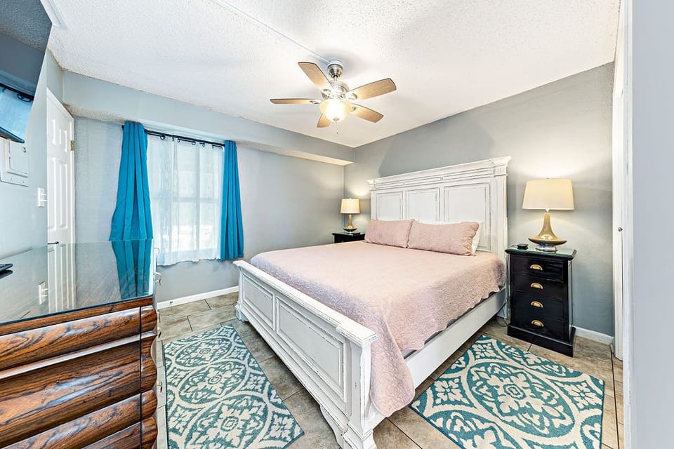 MainBedroom2