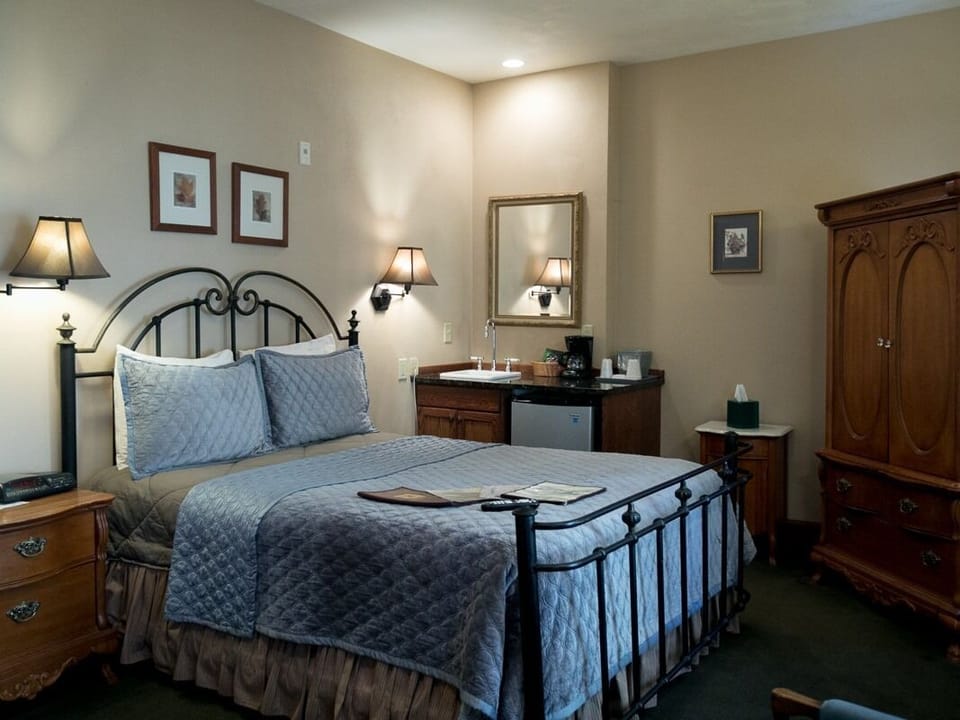 Standard Double Room, Ensuite (18)