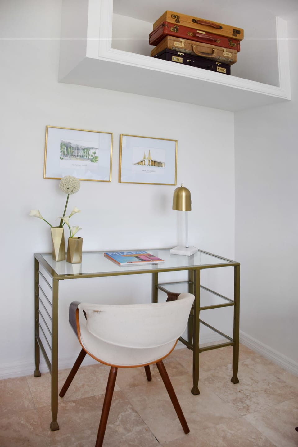 Signature Room, 1 King Bed, Ocean View | Room amenity