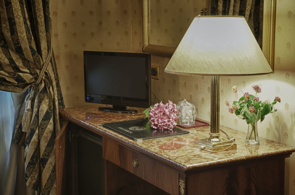 Minibar, in-room safe, desk, soundproofing