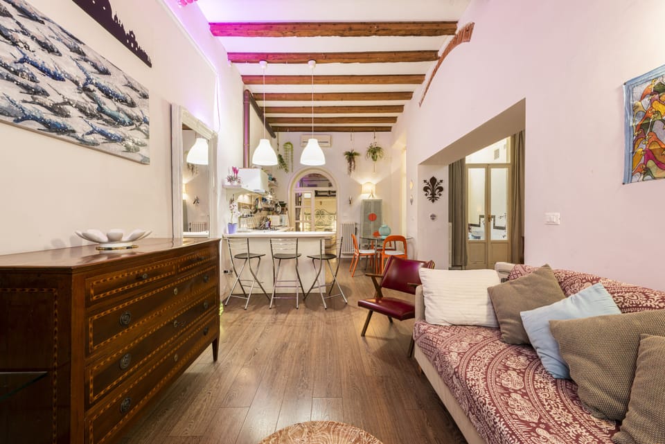 Comfort Apartment | Living area | Flat-screen TV