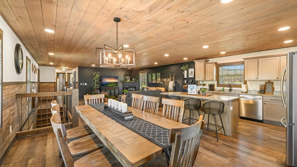 Lounge, cook + enjoy! Open-Concept living space