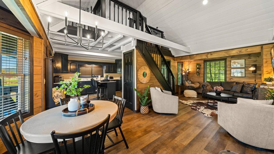 Easy access to upstairs loft!