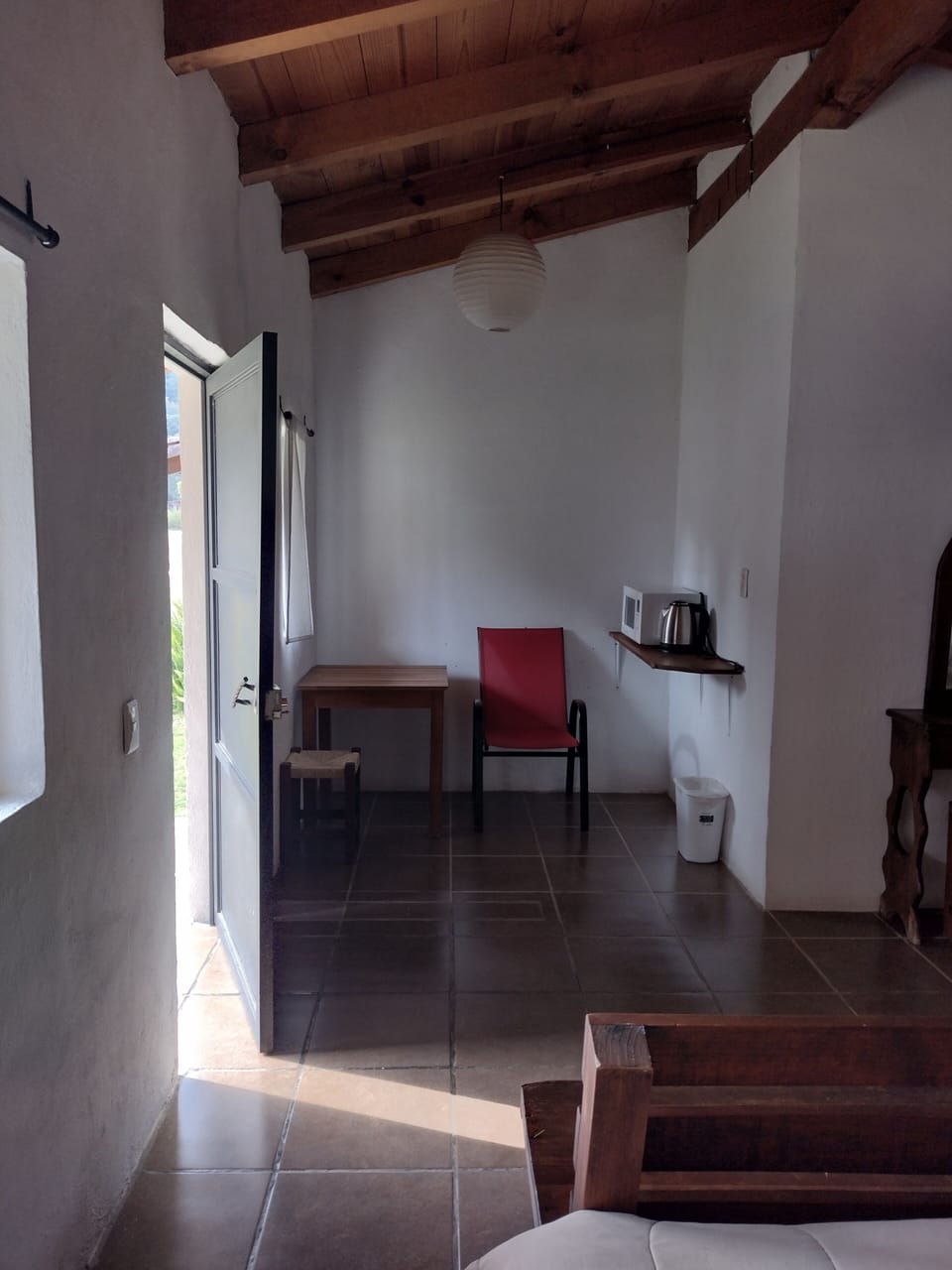 Comfort Cabin | Individually furnished, desk, laptop workspace, iron/ironing board