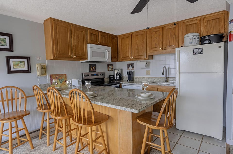 The fully equipped kitchen is a great space to make a snack, gourmet meal, or anything in between.
