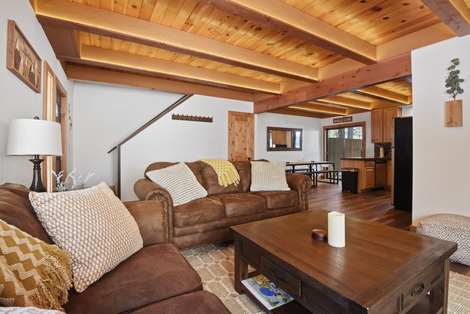 Cozy Living Space backs into Dining area