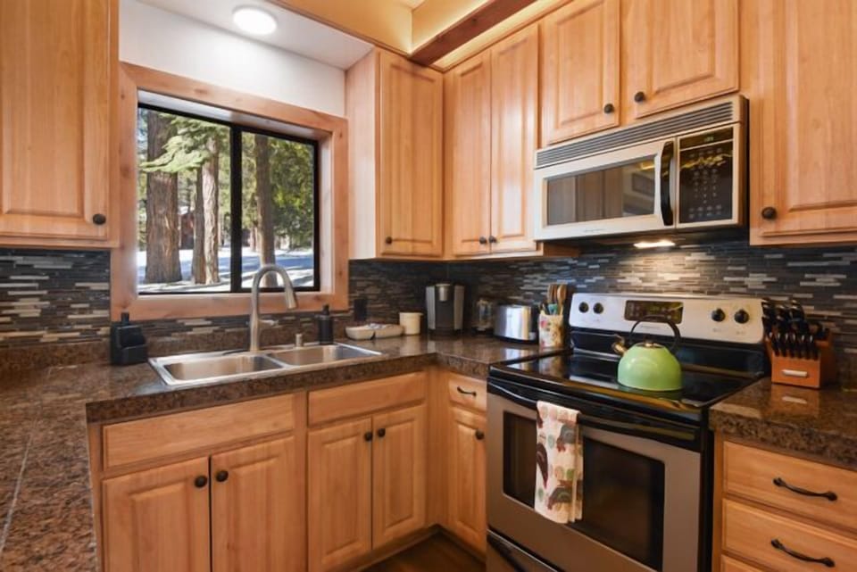 Fully Stocked Kitchen with Coffee Pods, Cream & Sugar