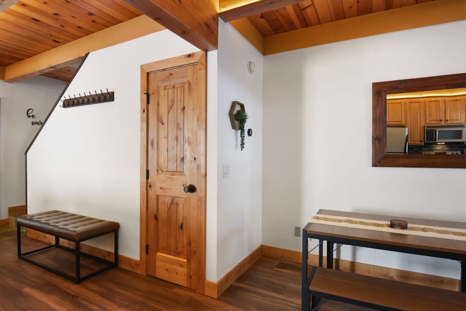 Open Space for Hooks & Bench