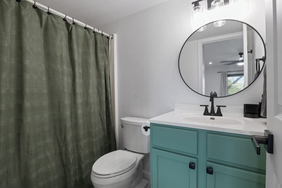 Bathroom 4