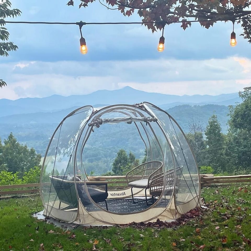 Meteor Showers are so much fun in the bubble tent!