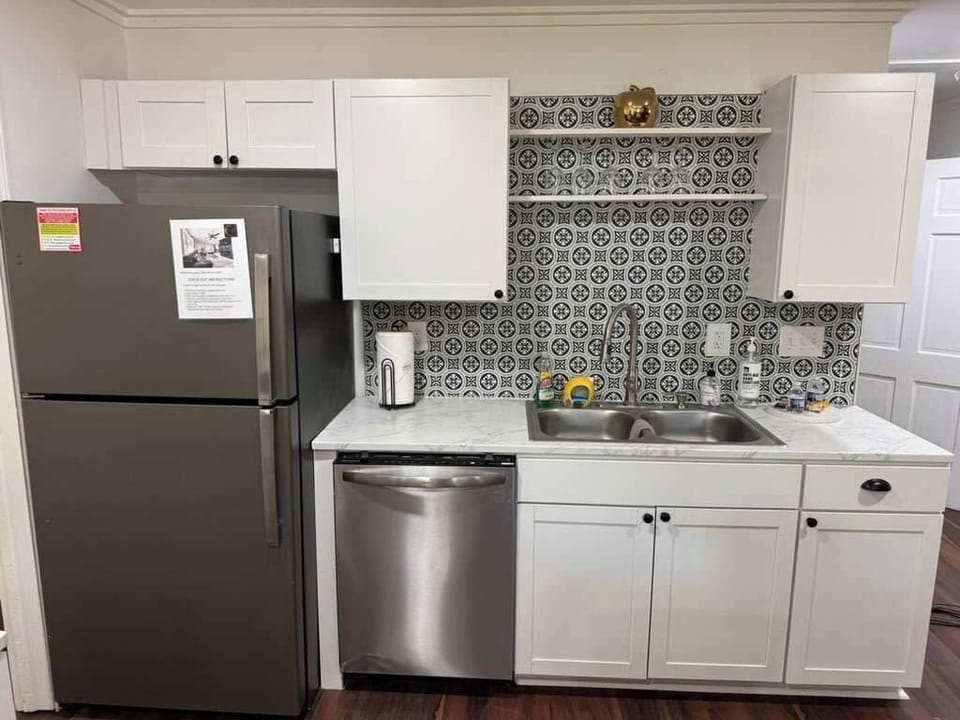 Additional kitchen prep space and storage — convenient for extended-stay cooking and large group meals.