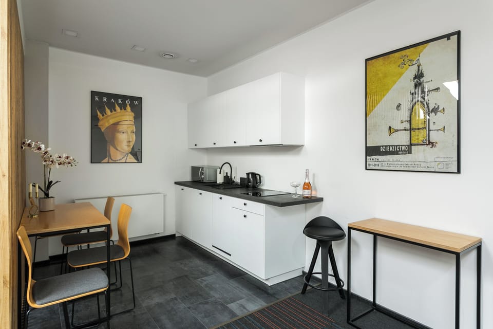 Design Penthouse | Private kitchenette | Mini-fridge, electric kettle