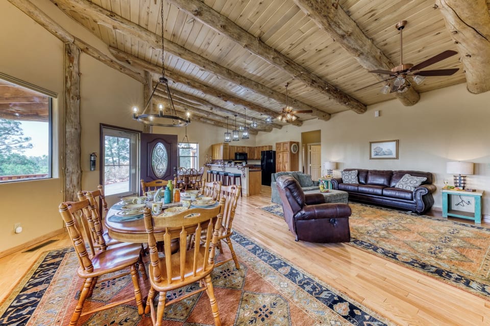 Studio (4 Bedrooms) | Property amenity