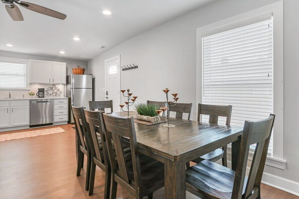 Dining table with seating for 8, upper level