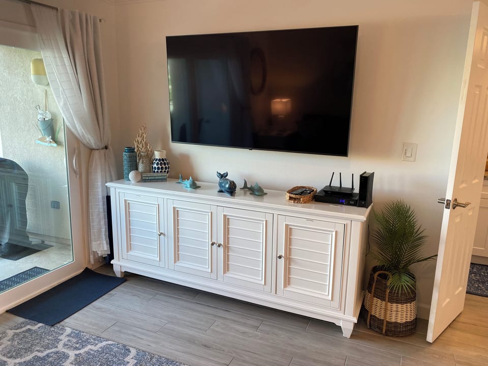 70' smart tv with free cable and has apps loaded for your streaming services.