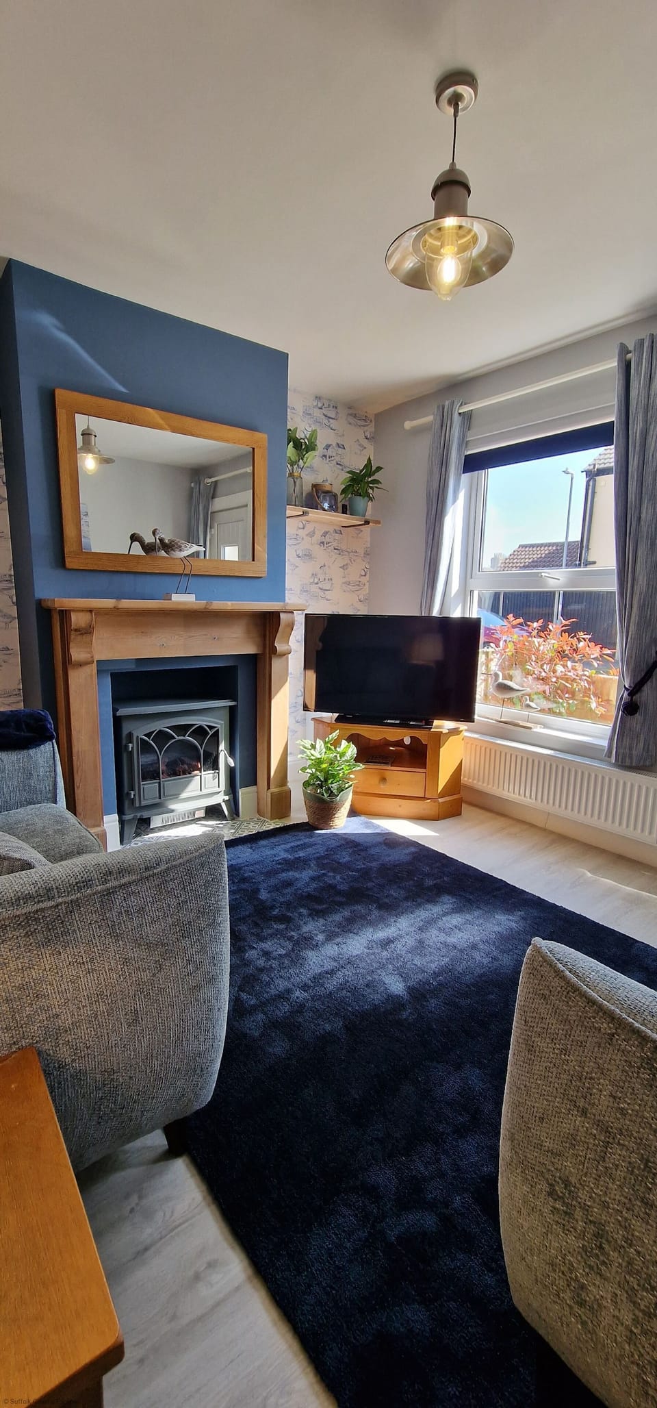 Curlew cottage living room