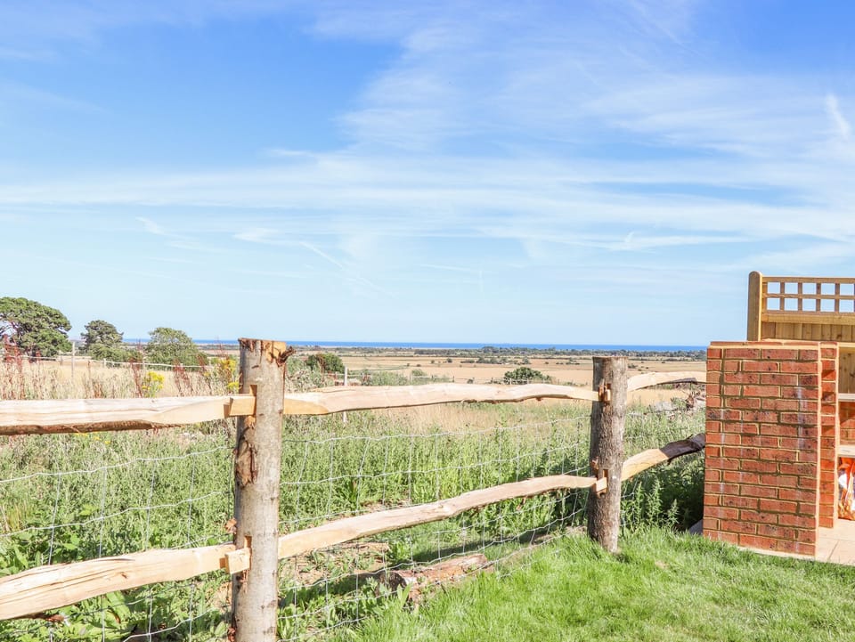 Cottage | Property grounds