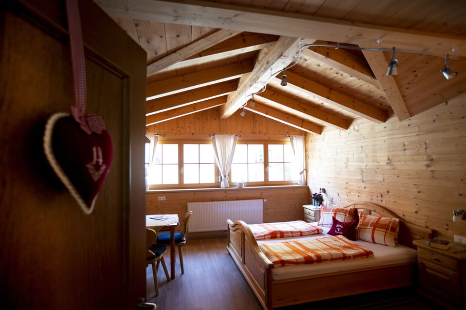 Traditional Double Room, Mountainside | Hypo-allergenic bedding, individually furnished, desk, free WiFi