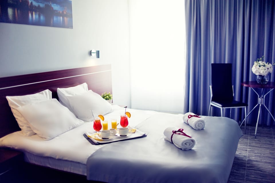 Double Room, 1 Double Bed | Desk, laptop workspace, iron/ironing board, free WiFi