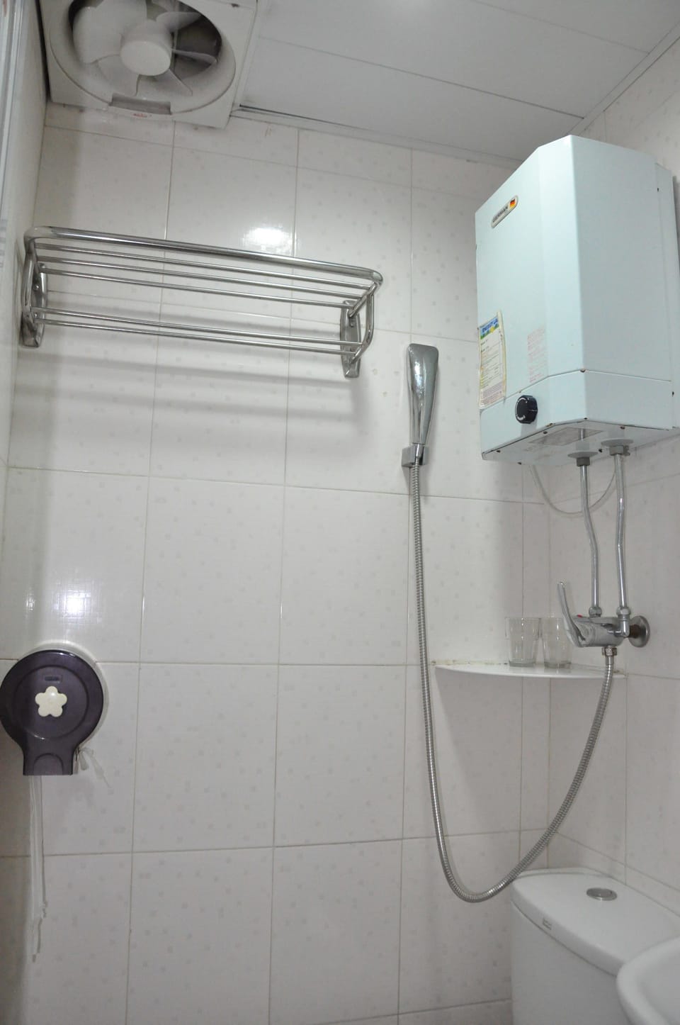 double bed with shared bathroom | Bathroom | Shower, hair dryer, slippers, towels