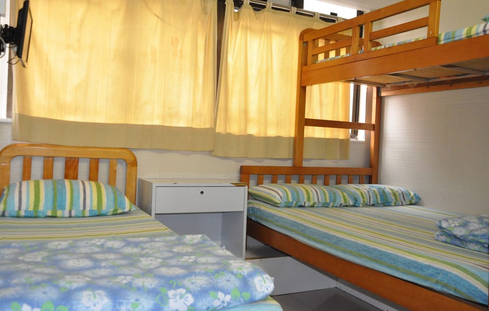4people Room with Private Bathroom | Desk, free WiFi