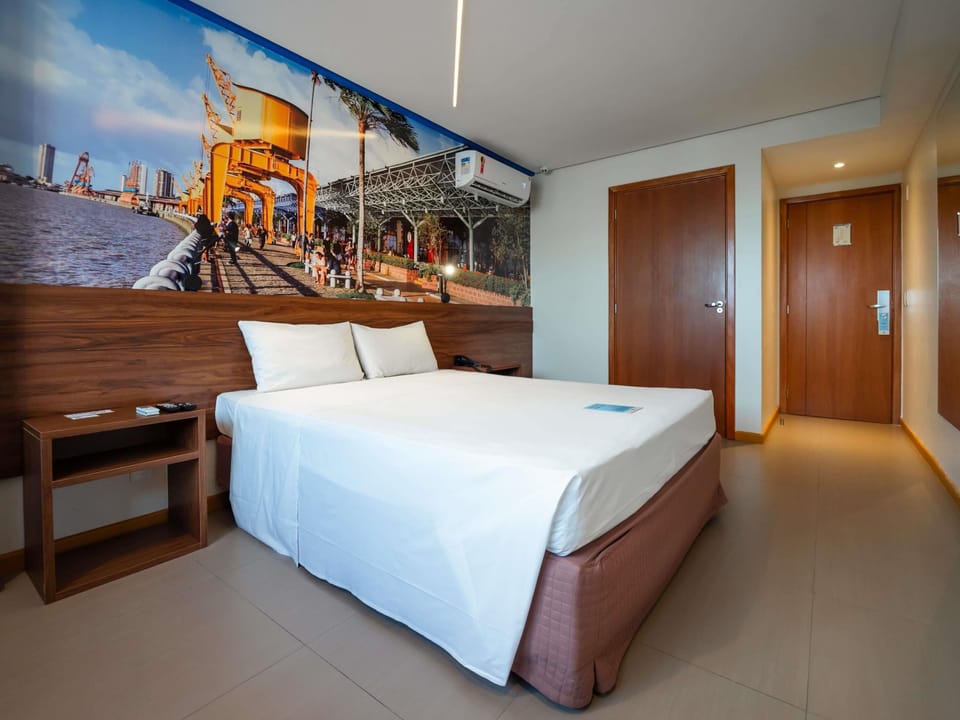 Superior Room, 1 Double Bed | Desk, free cribs/infant beds, free WiFi, bed sheets