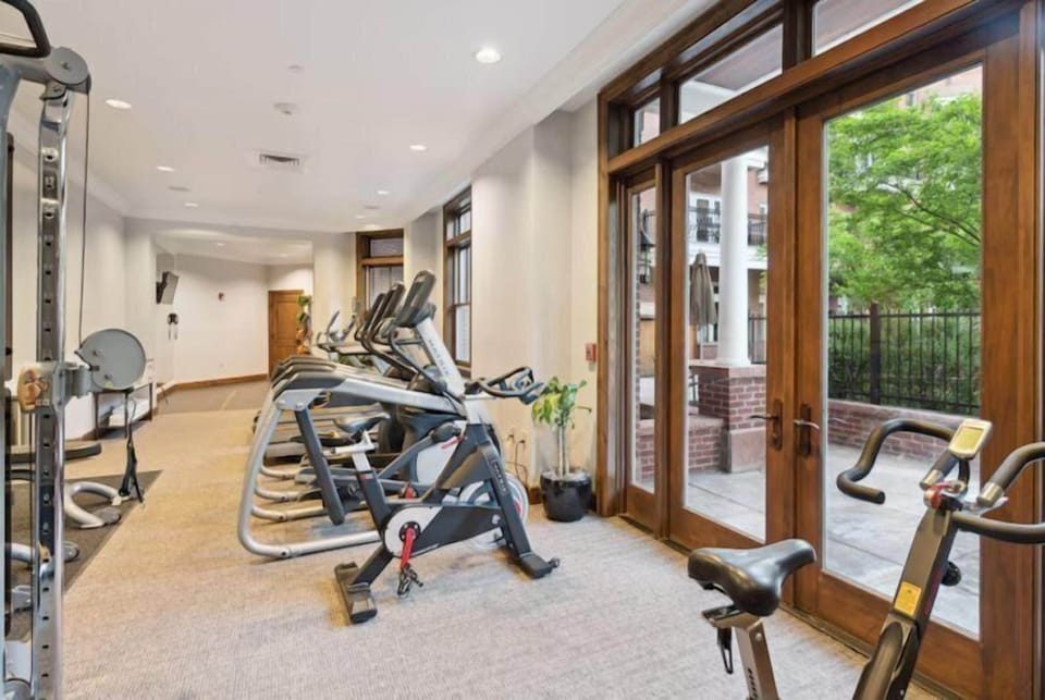 Aspen Mountain Residences, 2 Bedroom Luxury Residence Club Condo Apartment in Aspen