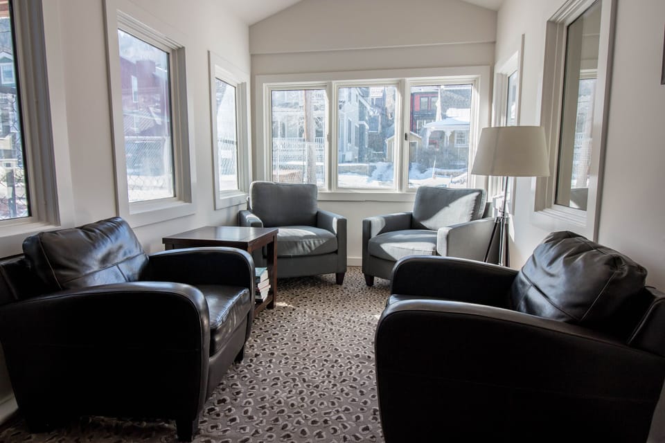 Woodside 2 Bedroom Home #1062 | Living area | 40-inch flat-screen TV with cable channels, TV
