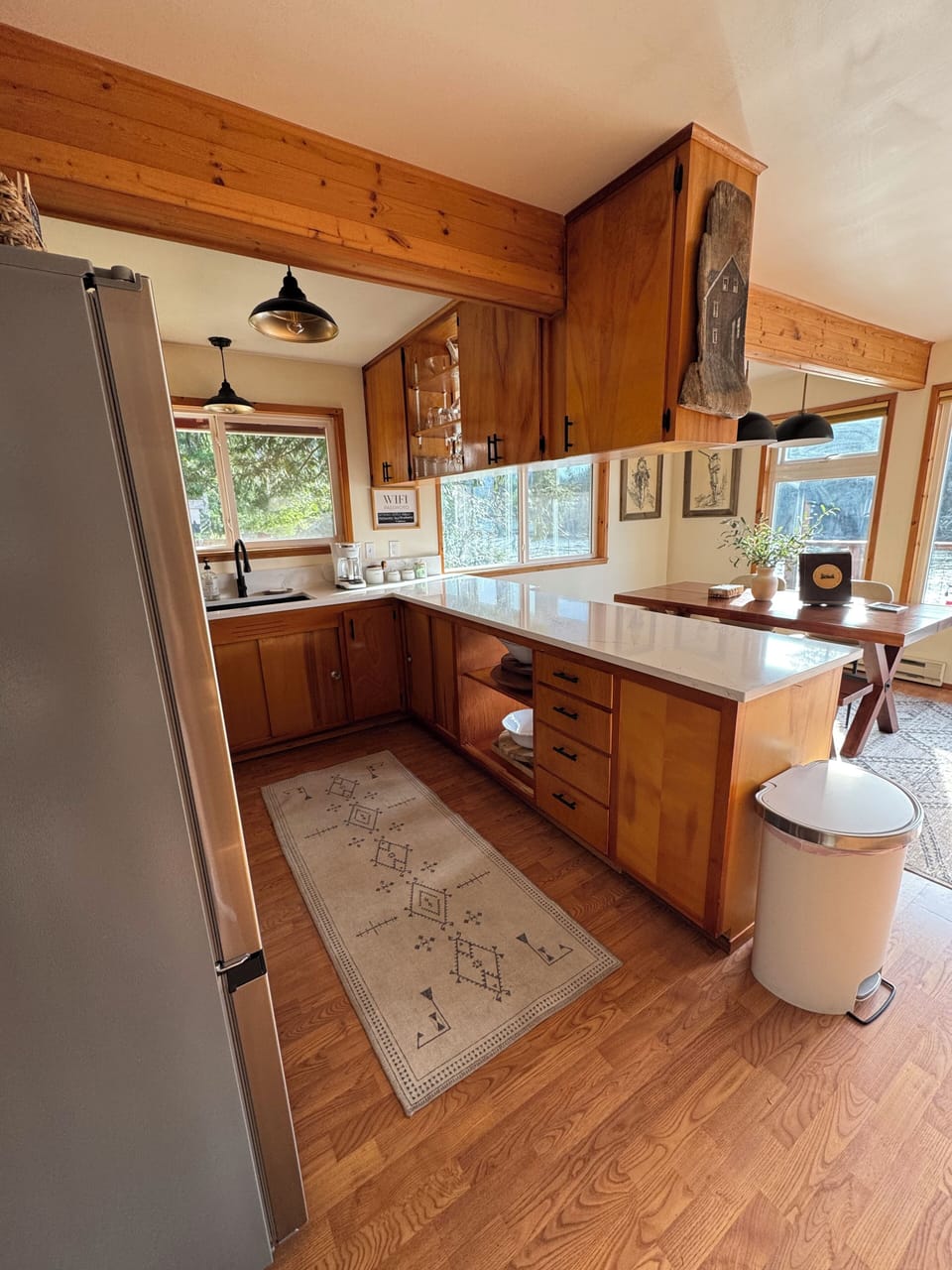 Large island for cooking! Breakfast nook seats 2. 