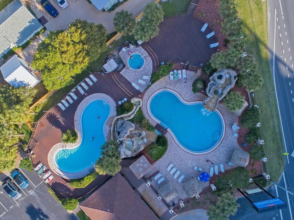 Arial View of 2 pools & jacuzzi