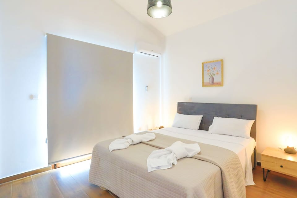 Cool colour scheme of double room