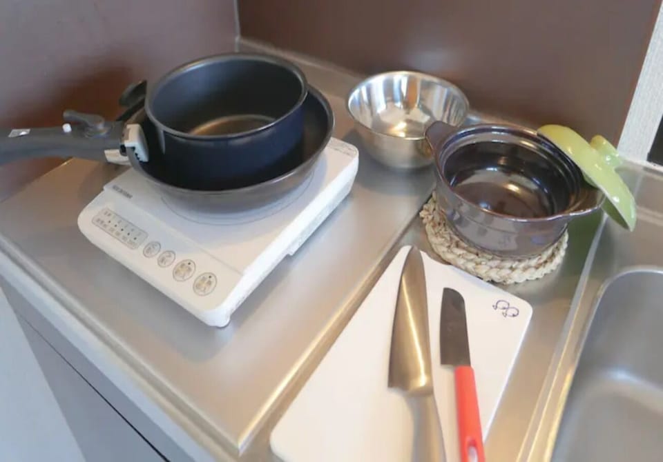 kitchenware