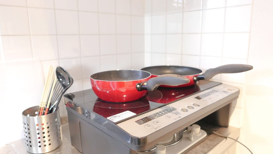 kitchenware