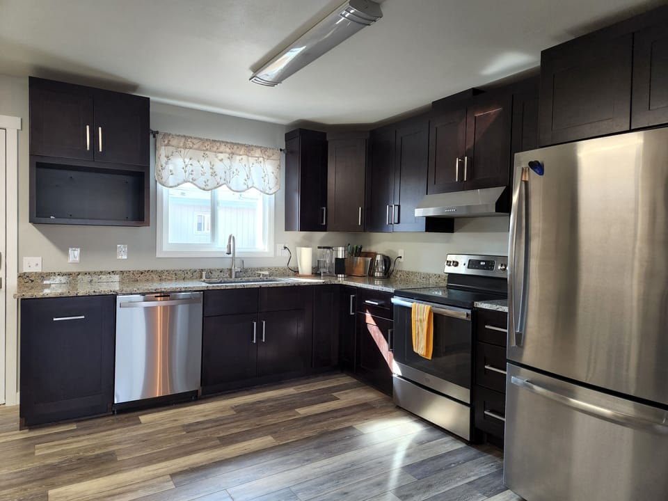 New kitchen installed in 2022