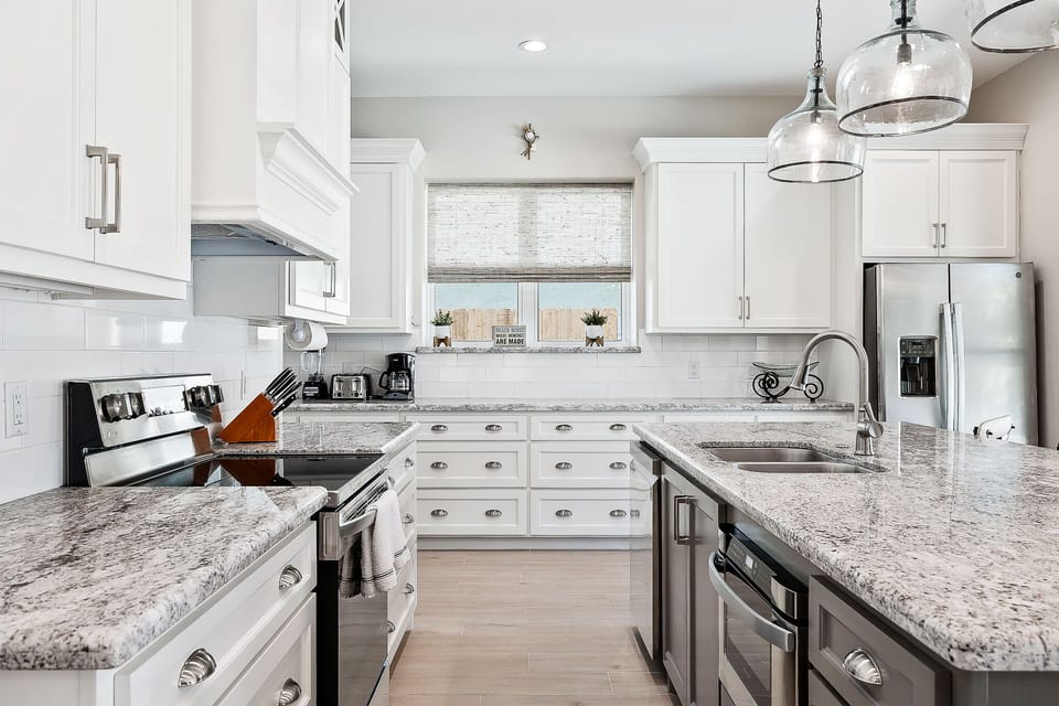 Fully Stocked Kitchen to prepare your home cooked meals